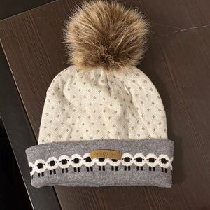 Stylish Cream and Gray Pom-Pom Beanie